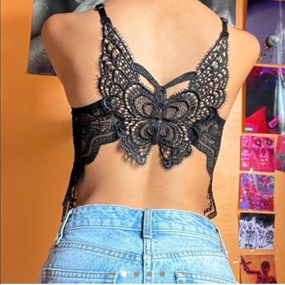 Butterfly lace top